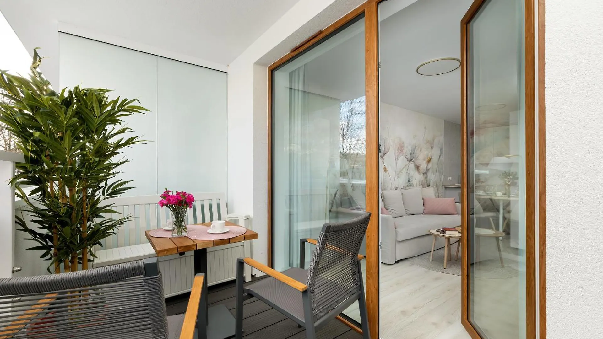Apartment Seaside Apartamenty Whiteblue II Kolobrzeg Sauna & Fitness & Bawialnia Dla Dzieci & Rowerownia - W Cenie Pobytu
